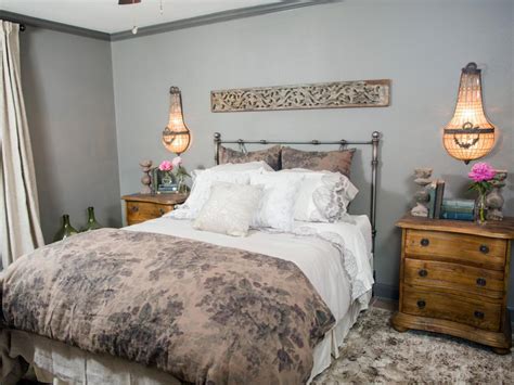 See more ideas about joanna gaines decor, decor, joanna gaines. HGTV Fixer Upper Brick House is Old World Charm for Newlyweds
