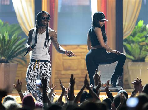 Nicki Minaj Gives Lil Wayne A Lap Dance On Stage During 2013 Billboard