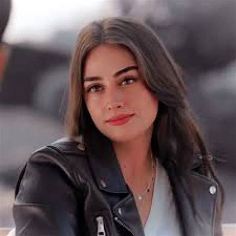Esra bilgiç ramo'dan ayrıldı mı? Esra Bilgic shares poster of 'Ramo'