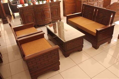 Walaupun rumah ada banyak macam jenis sambungan kayu yang biasa di pakai oleh pengrajin furniture misalnya seperti sambungan birbir miring dll. 40+ Ide Desain Model Kursi Minimalis Terbaru 2019