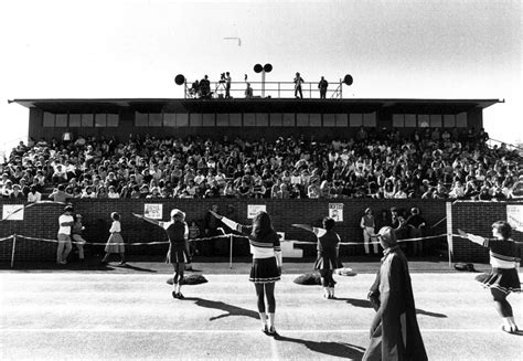 Riling The Crowd 1983 Dickinson College