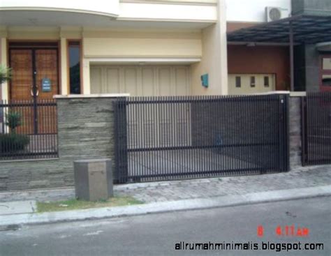 Selain terlihat minimalis, penggunaan elemen natural dapat membuat rumah jadi terasa lebih homey. Pagar Minimalis Terbaru | Design Rumah Minimalis