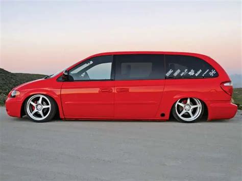 Dodge Caravan Slammed Mini Van Dodge Caravan Minivan Custom Vans