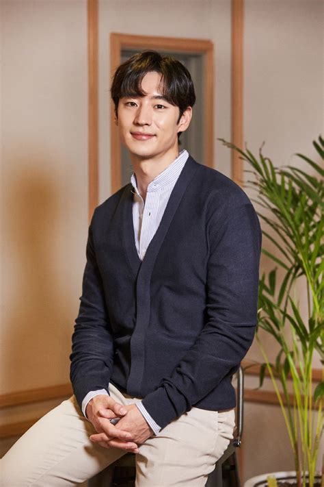 Daniel lee chieh hun (supaprastinta kinų kalba: 인터뷰 이제훈, "영어 연기? 멋있지만 의미 담고 싶어" :: THE STAR