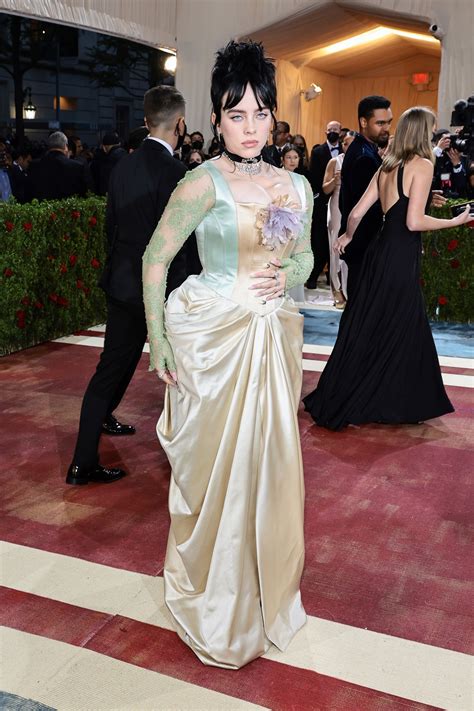 Billie Eilish Wore A Major Corset To The 2022 Met Gala Vogue India