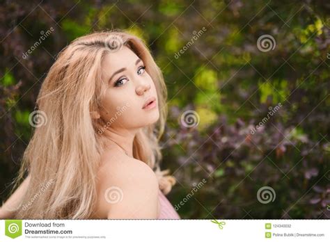 Beautiful Young Blonde Girl In Sunglasses With Puffy Lips