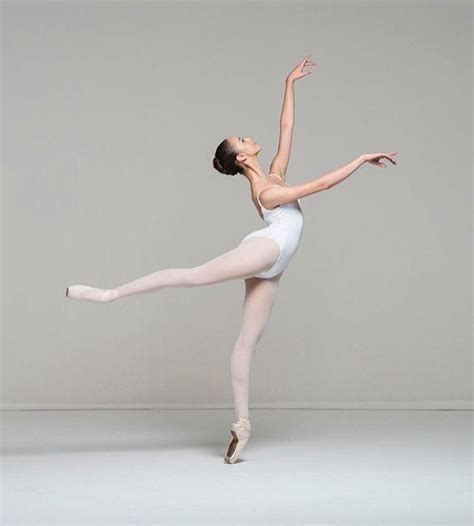 Ballerina Madison Whiteley Dance Photography Poses Dance Photography Ballet Poses