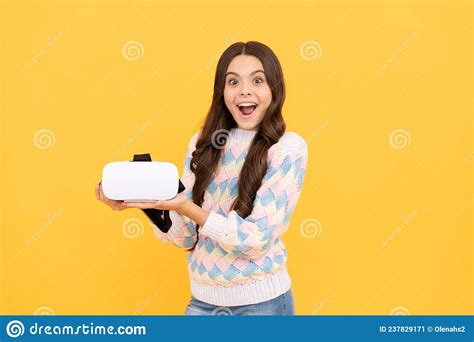 Surprised Teen Girl Hold Vr Glasses Using Future Technology For