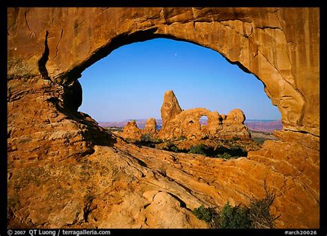 This is double wing attack opening. Large Format Picture/Photo: Turret Arch seen from rock ...