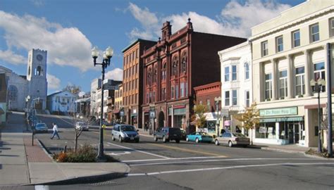 Geneva on the lake ny. Geneva - Life in the Finger Lakes