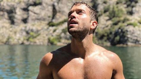 Instagram El desnudo de Pablo Alborán que muestra más de lo que el cantante pretendía