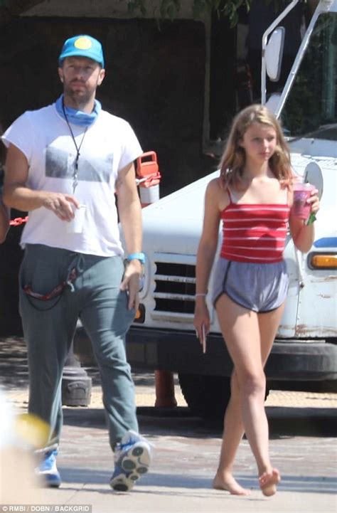 Chris Martin Takes Daughter Apple 13 For A Smoothie