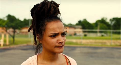 American Honey Actress Sasha Lane S Incredible Story About How She Was