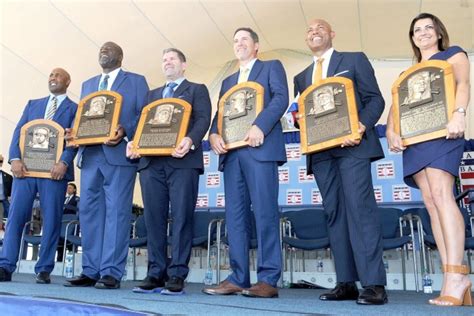 In Photos Former Players Inducted Into The Baseball Hall Of Fame All