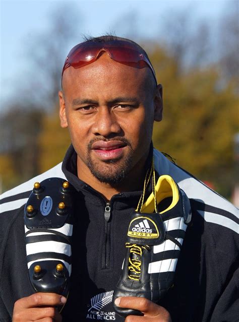Jonah Lomu Rugbys First Global Superstar Dies Aged 40