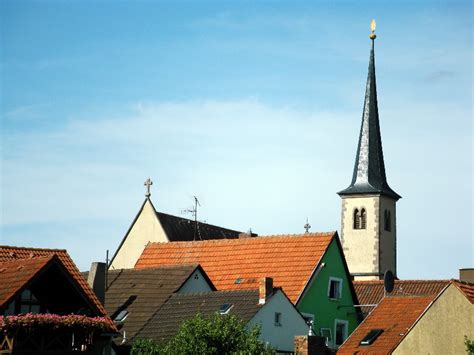 Schöne 5 zimmer wohnung in bad neustadt an der saale etagenwohnung • bad neustadt brendlorenzen balkon garten. Kirchen | Kirchen in Bad Neustadt an der Saale | Kirche ...