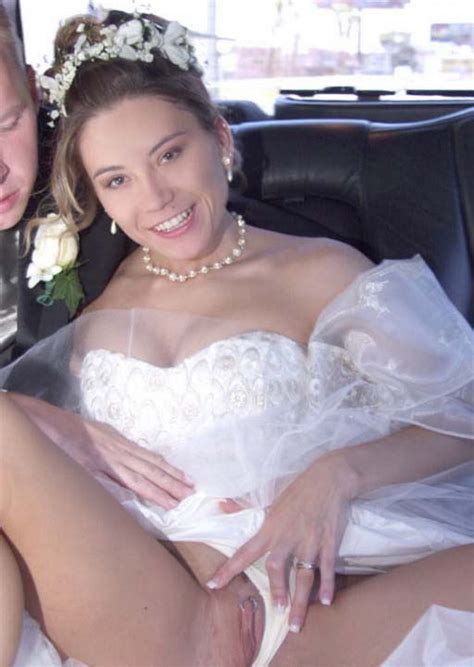 Beautiful Bride Showing Her Pussy In The Back Of The Car