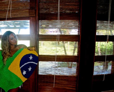 Bey With Brazillian Flag Beyonce Songs Beyonce Queen Beyonce