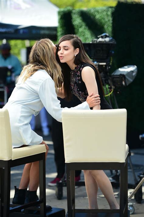 Pics Sofia Carson Showoff Her Sexy Legs On The Set Of Extra In Hollywood Top Ranker