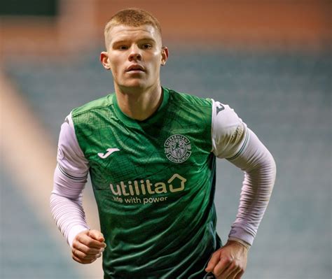 Chris Mueller Highest Paid Flop In Hibs History On Huge £10 000 A Week Wage The Scottish Sun