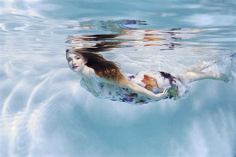 Harry Fayt Underwater Fashion Internationalphotomag