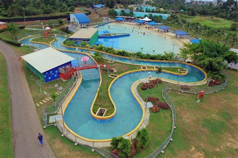Melaka wonderland theme park & resort ini memang sangat mengujakan and melaka wonder land theme park. Melaka Wonderland Theme Park & Resort | Taman Tema Air ...