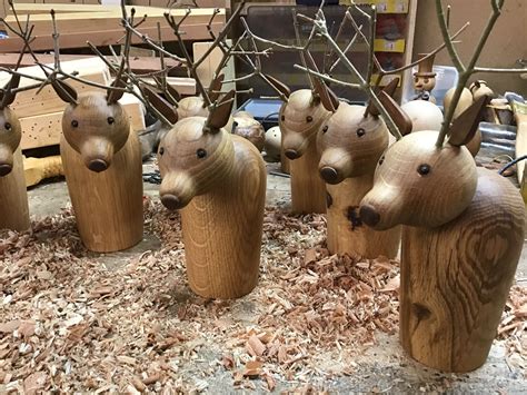 Wooden Deer Head Sculptures Unique Wood Turning Crafts