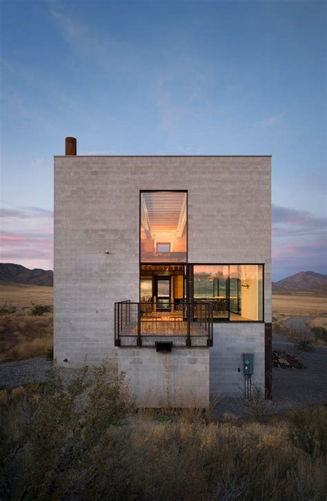 Laid Bare 5 Stunning Projects Built Using Concrete Blocks Architizer