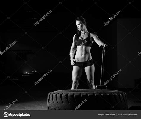 modelo de fitness femenino fotografía de stock © dewald dewaldkirsten 145037281 depositphotos