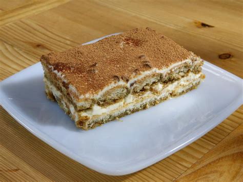 Talk with your mouth full. Tiramisu Recipe | Jeff Mauro | Food Network
