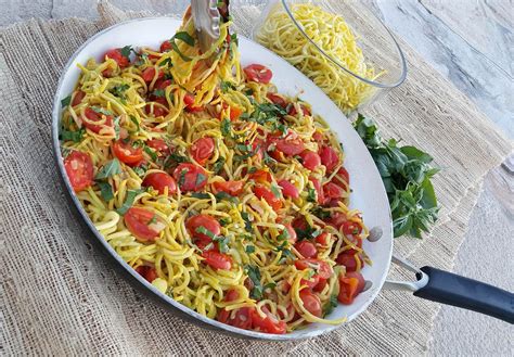Yellow Summer Squash ‘spaghetti With Roasted Tomato Sauce Clean Food