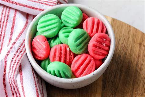 4 Ingredient Cream Cheese Mints All Things Mamma