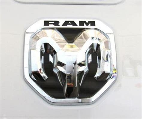 New 2019 2022 Dodge Ram 1500 Chrome Rams Head Logo Tailgate Emblem Oem