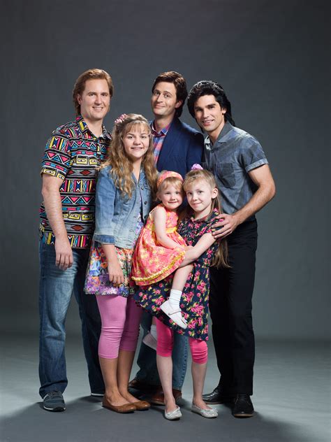 Heres A First Look At The Cast Of Lifetimes Full House Movie
