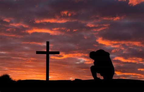 870 Jesus Christ Kneels In Prayer Stock Photos Pictures And Royalty