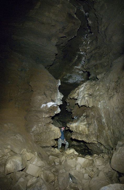 Exploring Caves And Caverns Of Colorado List Of Top Underground Caves