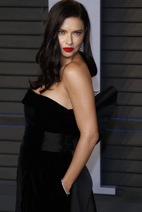 Adriana Lima 2018 Vanity Fair Oscar Party In Beverly Hills Celebmafia