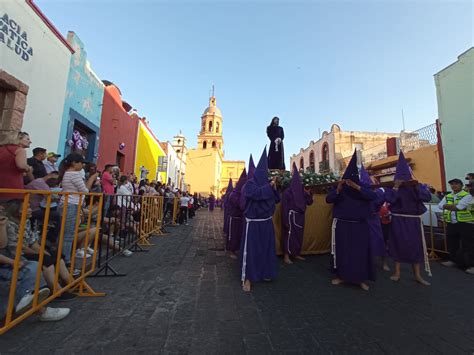 Sin Incidentes Mayores En La Procesión Del Silencio Plaza De Armas Querétaro