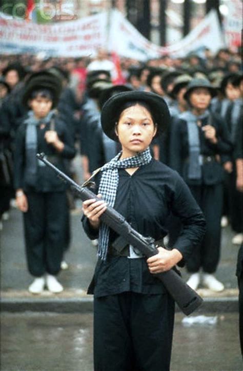 Vietcong Female Soldiers During The Fall Of Saigon 1975 Vietnam War