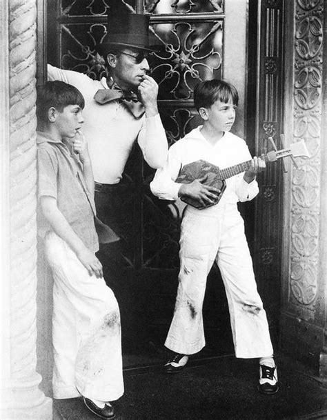Buster Keaton And His Sons Classic Films Classic Movie Stars Silent
