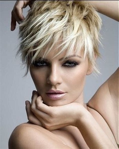 The Most Popular Short Haircuts For Modern Women