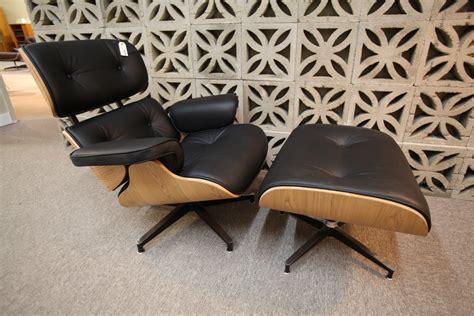 Eames Replica Leather Lounge Chair And Ottoman Blk Leather Ash Wood