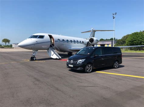 Private Jet Airport Transfers - Starr Luxury Car Hire UK | The UK's Leading Luxury Car Hire Company