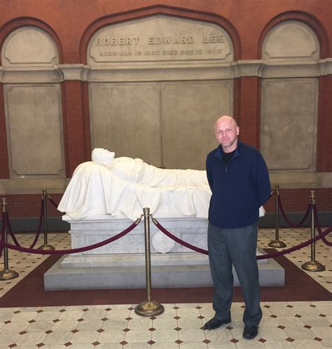 James Edwards Visits The Graves Of Robert E Lee And