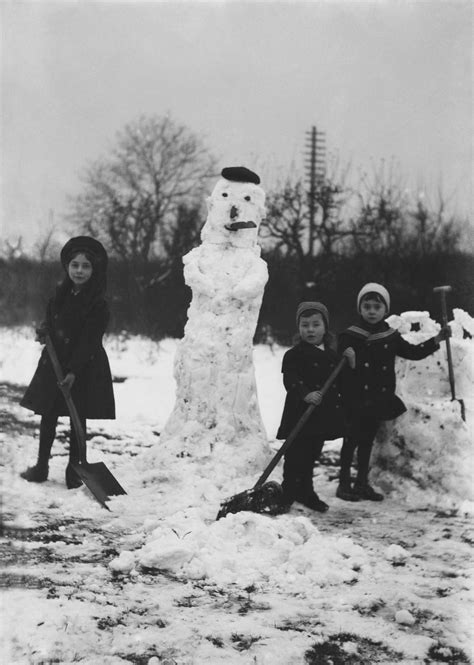 Kids Making A Snowman