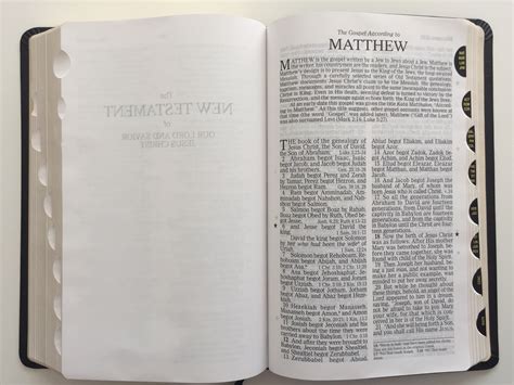Nelson Nkjv Personal Size Giant Print End Of Verse Reference Bible