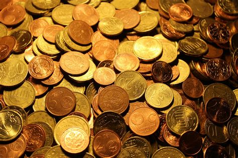 Gold And Copper Coins Hd Wallpaper Wallpaper Flare