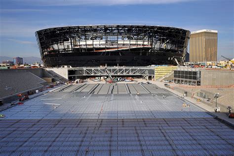 Garth Brooks Concert For Allegiant Stadium In Vegas Sells Out In 75