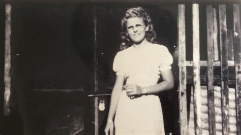 Het Oorlogstrauma Van Mijn Oma Werd Een Trauma Voor Mijn Moeder En