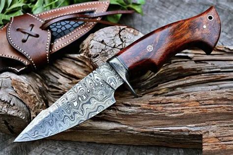 Custom Handmade Damascus Steel Bowie Hunting Knife Rose Wood Handle W